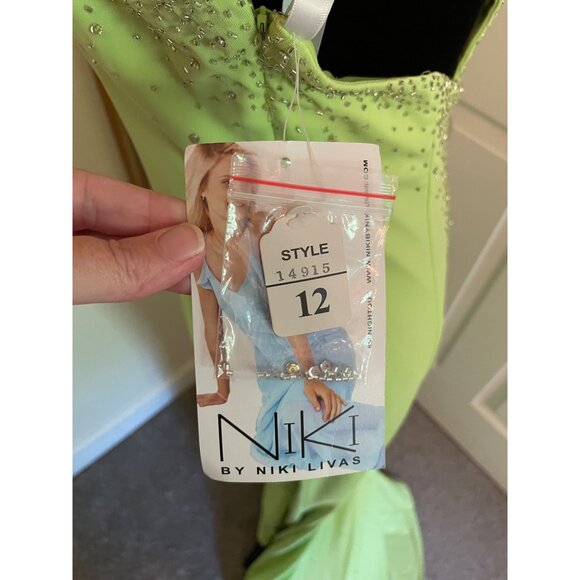 New Niki Livas Lime Green Evening Dress Gown Sz 12 Rhinestone Halter Open Back - Picture 6 of 13